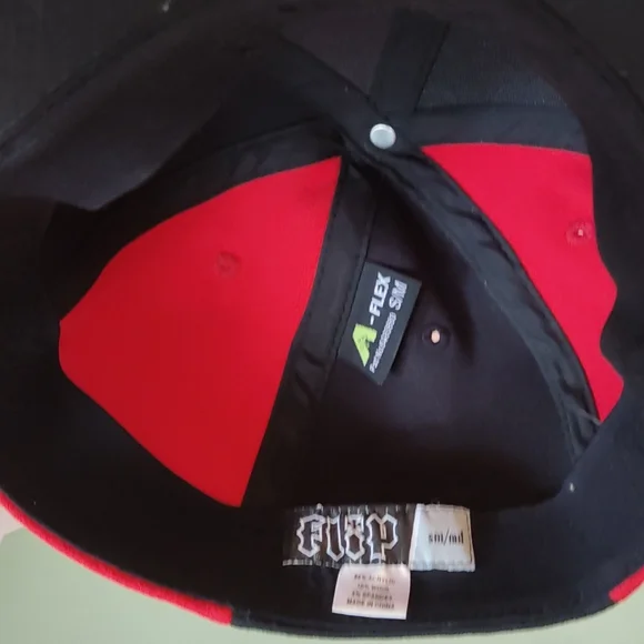 Baseball cap - Picture 3 of 3